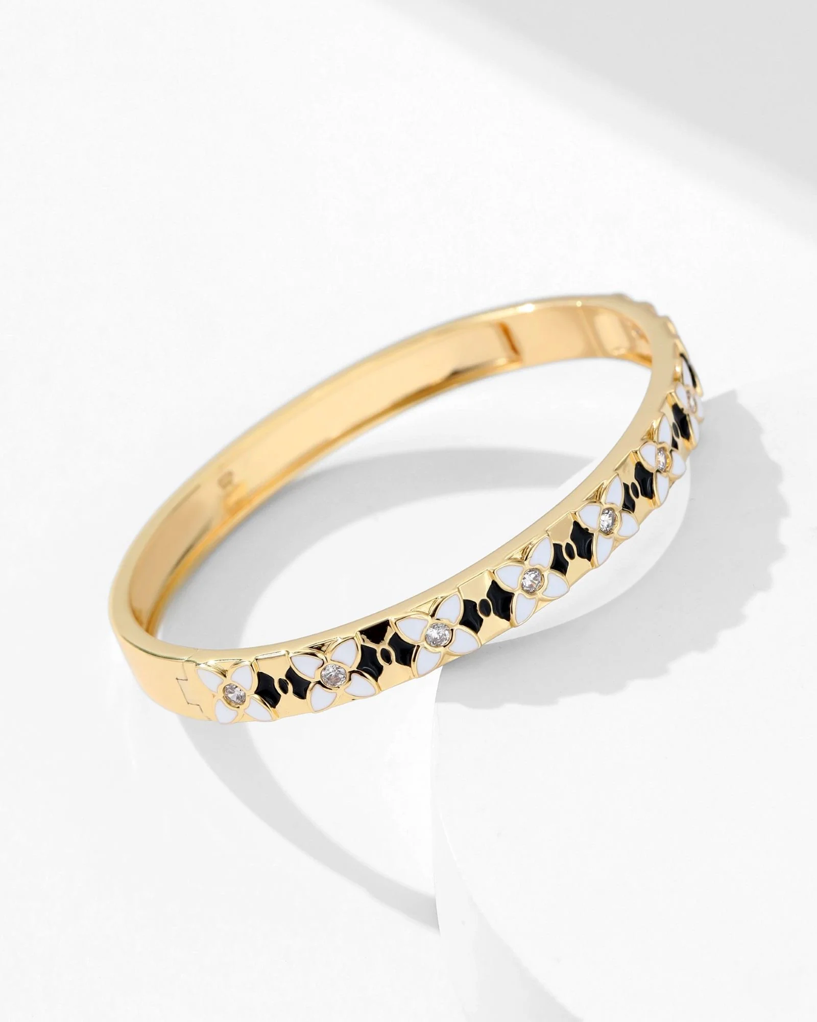 Fleur d’Émail Bracelet - 8320910 - Image 4