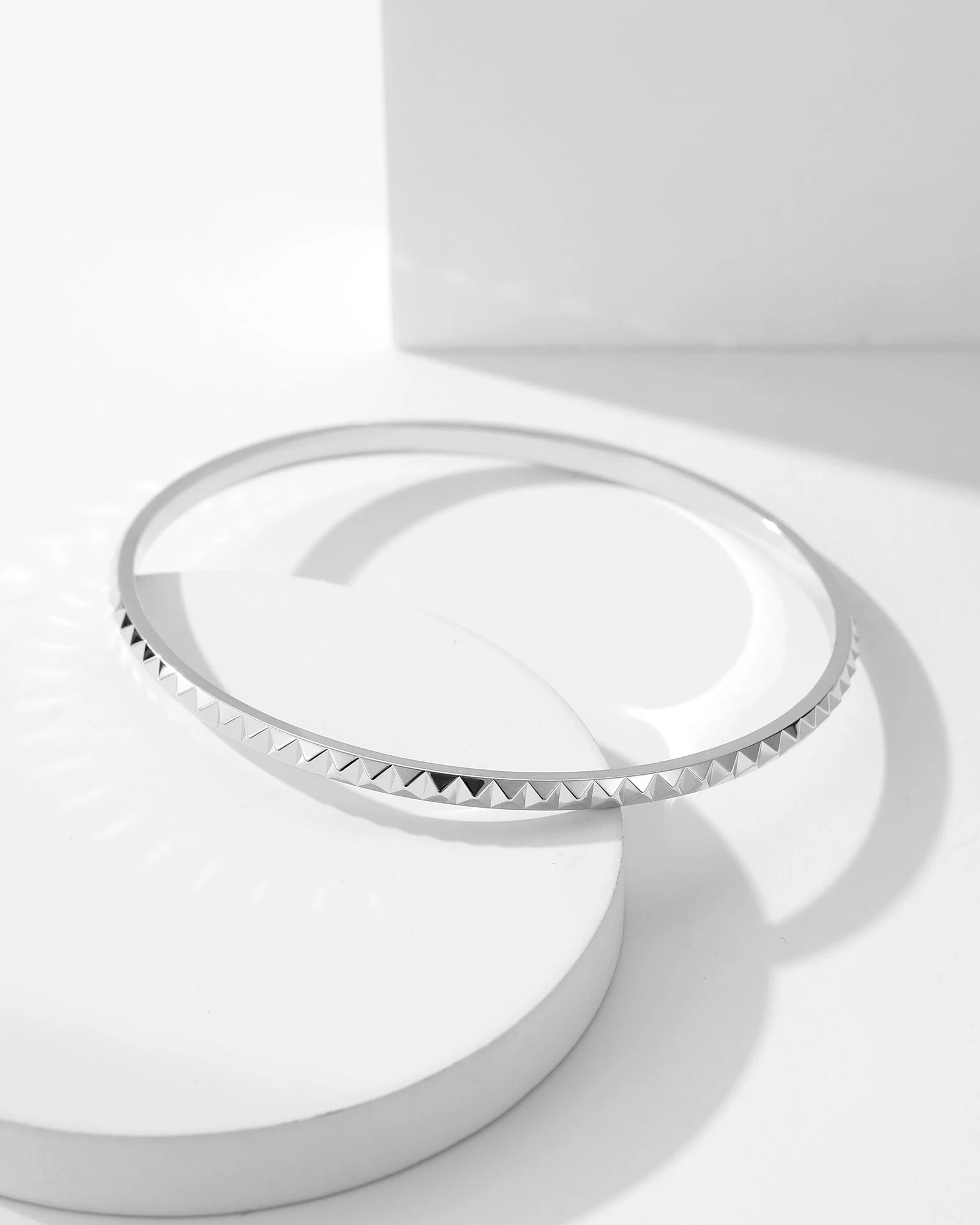 Valenza Bangle - 8322800 - Image 5